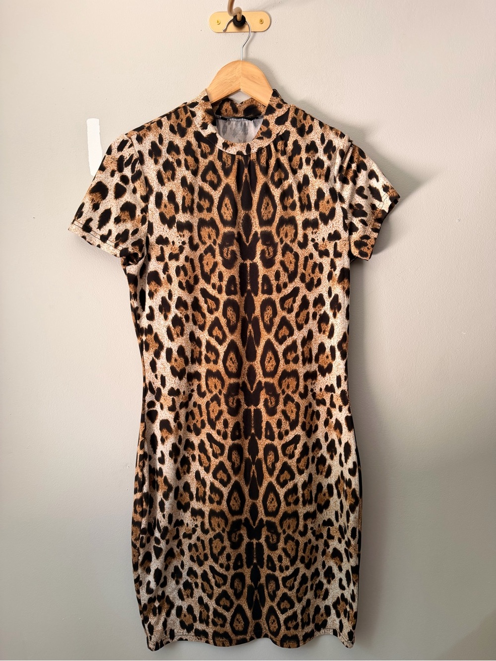 Leopard Print Short Sleeve Shift Dress - Brown/Black